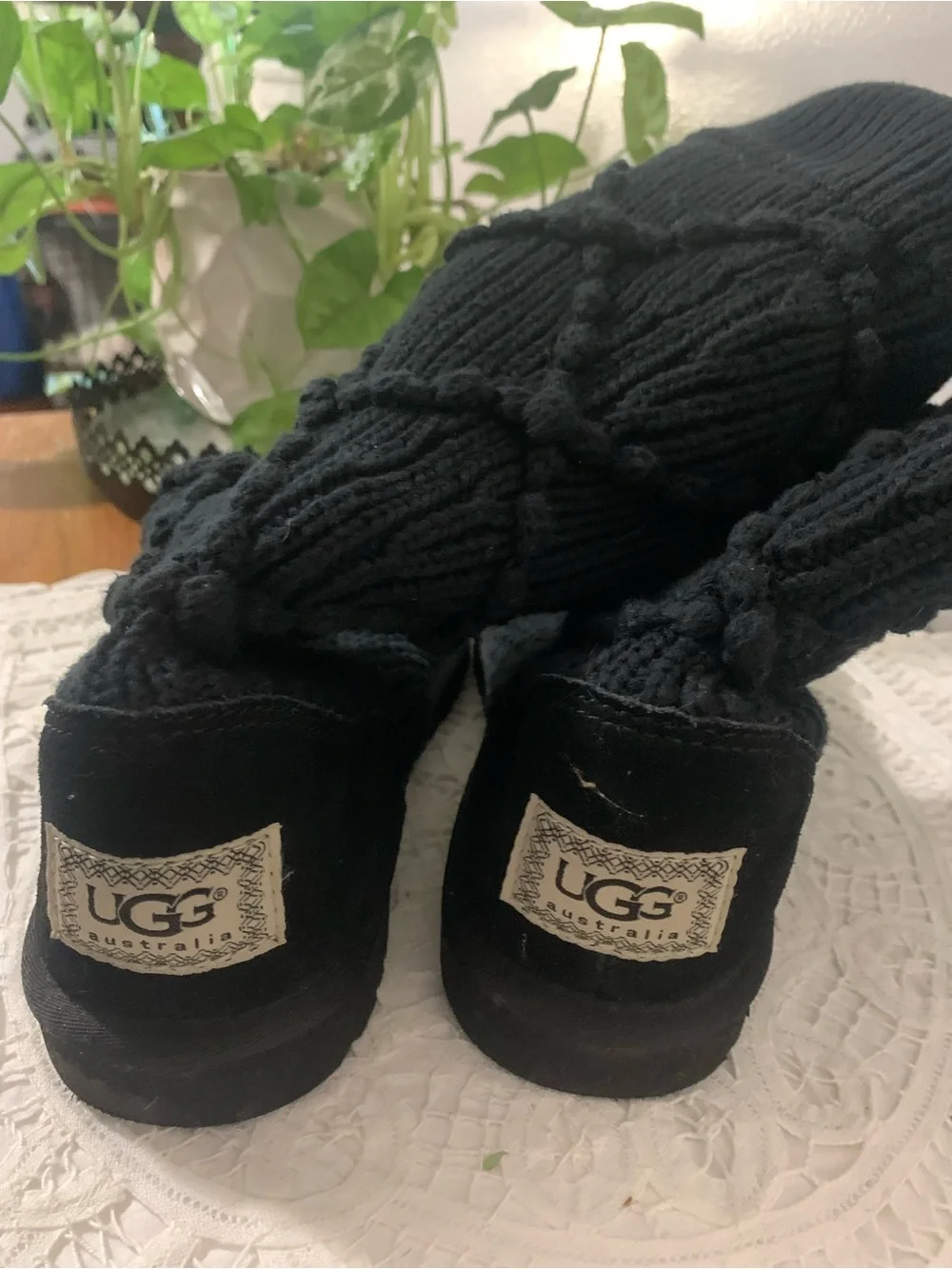 UGG 5879 Classic Argyle Knit Black Boot Size 7
